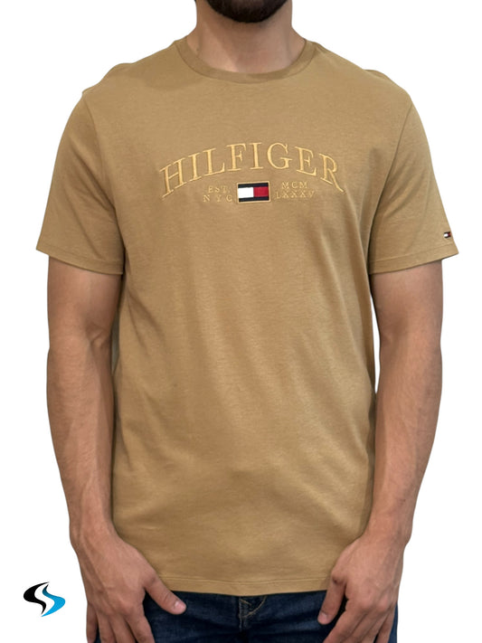 Playera Tommy Hilfiger RD Caqui