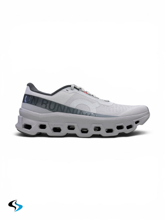 On CloudMonster 1 grises