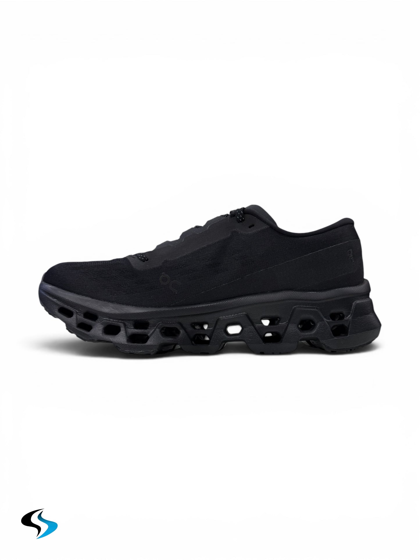 On cloud monster 3 negros