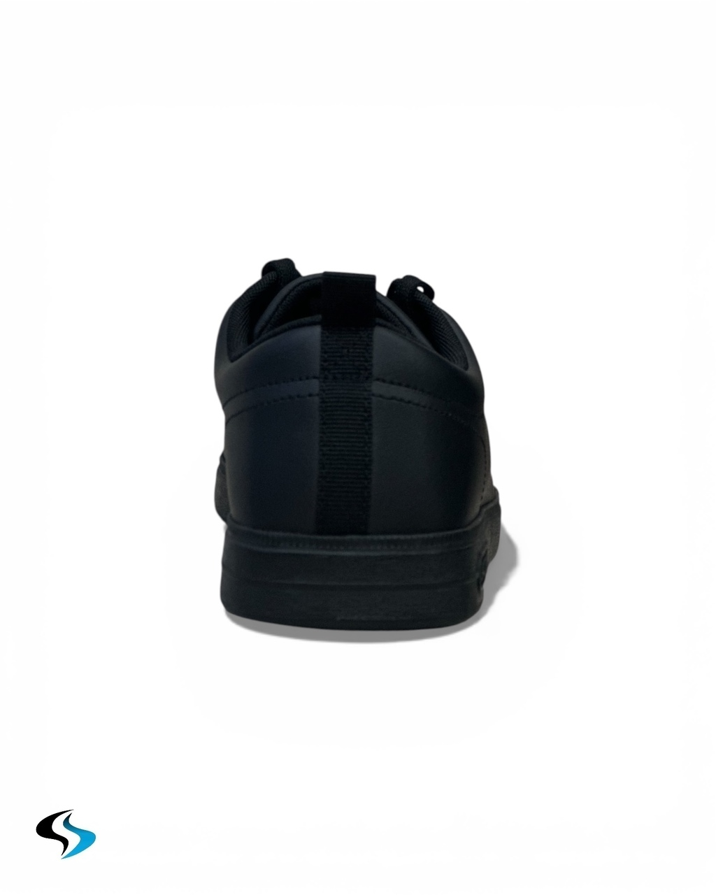 Lacoste Court Base
