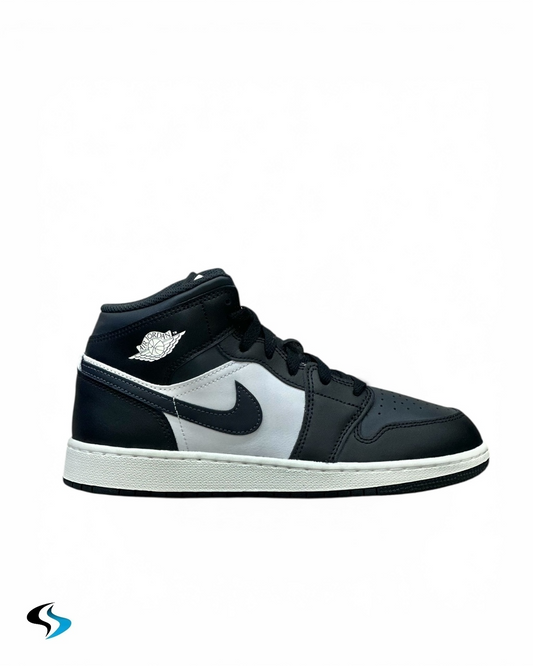 Tenis Jordan 1 Negros